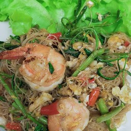 เส้นหมี่ผัดผักกะเฉด