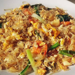 วุ้นเส้นผัดไข่กระเทียมดอง