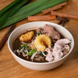 แม่เป้ก๋วยเตี๋ยวหมูน้ำตก