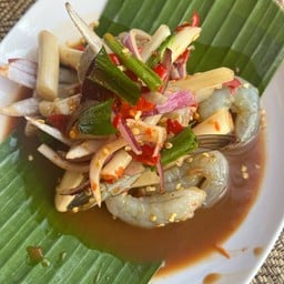 ตำกุ้งสด
