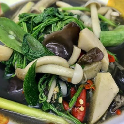 แกงเห็ดลาวใบย่านาง