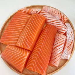 แซลมอนซาซิมิ