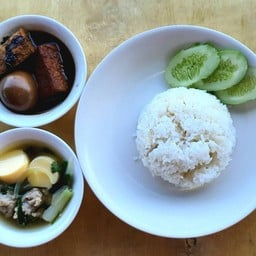 หมูกรอบ หนวกหู บางกรวย