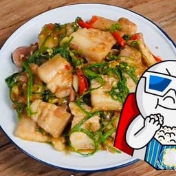 สามชั้นผัดกะปิชะอม