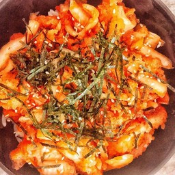 ข้าวไก่ทอดผัดกิมจิ