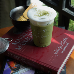 พรีเมี่ยมมัจฉะลาเต้