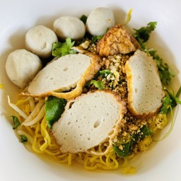 ก๋วยเตี๋ยวแห้งไม่ต้มยำ
