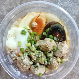 โจ๊กหมู รวมไข่3อย่าง