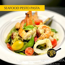 Pesto seafood Pasta (italian basil)