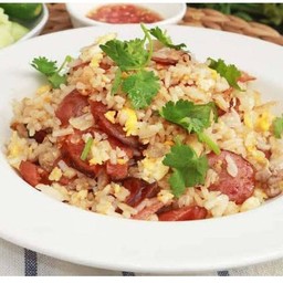 ข้าวผัดกุนเชียง