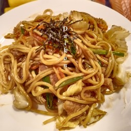 ยากิโซบะหมู