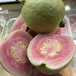 ฝรั่งใส้แดง