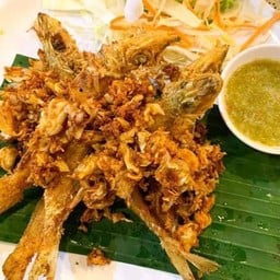 ปลาทรายทอดขมิ้น