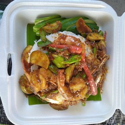 ผัดพริกแกง กุ้ง(ราดข้าว)