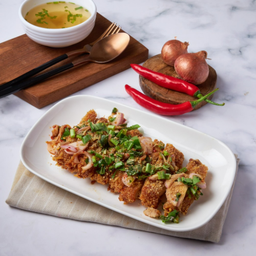 ยำไก่แซบ (ไก่ทอด)