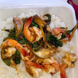 ผัดพริกแกงกุ้ง