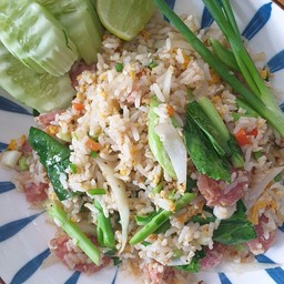 ข้าวผัดแหนม