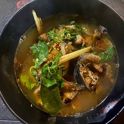 ต้มโค้งปลาดุกกรอบ