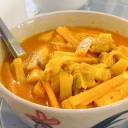 แกงส้มหมูสามชั้น