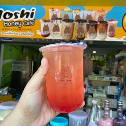 สตอเบอร์รี่อิตาเลี่ยนโซดา