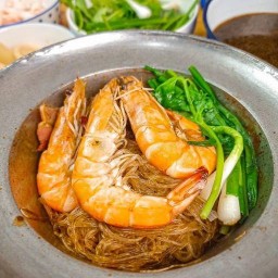 ยำขนมจีนปลาทู-หมูยอแซ่บซี๊ด