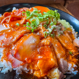 ข้าวหมูแดง