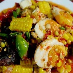 ตำข้าวโพดไข่เค็ม