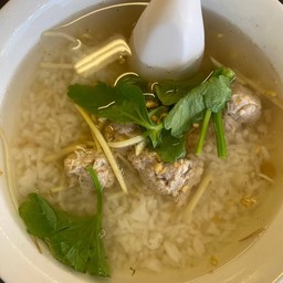 ข้าวต้มหมูสับ