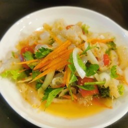 ยำแมงกะพรุน