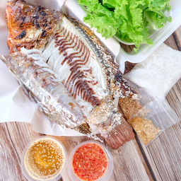 ปลานิลเผา XXL (ไม่รวมชุดเมี่ยงผัก)