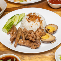 ไก่ตุ๋น (ปีกบน-ตีน-ไข่ไก่)