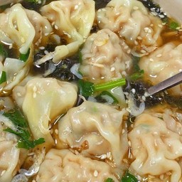 น้ำซุปเกี้ยวเล็กไม่เผ็ด