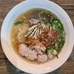อาหารตามสั่ง&ก๋วยจั๊บByเลี่ยงเมือง