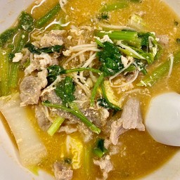 สุกี้หมูน้ำ