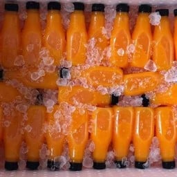 น้ำส้มคั้นสดแม่น้องวันใหม่