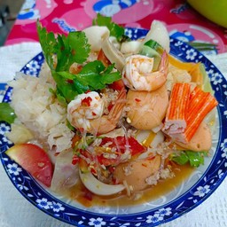 ยำยั่ววุ้นเส้น