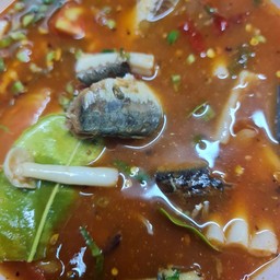 ต้มยำปลากระป๋อง