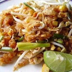 ผัดไทยหมู