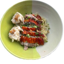 บะหมี่เกี๊ยวเป็ดย่าง