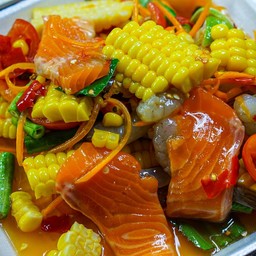 ตำข้าวโพดแซลมอน+กุ้งสด