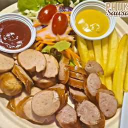 ชุดรวมไส้กรอกเยอรมันย่าง 2 ชิ้น ( หมู,ไก่ )