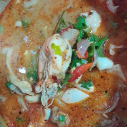ต้มยำกับข้าว