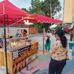 บ.เบียร์หมึกย่าง&หม่าล่า  อ่าวอุดม ขอบคุณสำหรับการรีวิวค่ะ ทางร้านจะปรับปรุงให้ดียิ่งขึ้นค่ะ