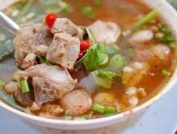 ต้มแซบหมูสด