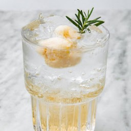 ลิ้นจี่โซดา