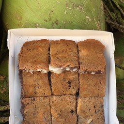 ขนมบ้าบิ่น มะพร้าวน้ำหอม น้องข้าวฟ่าง