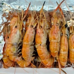 กุ้งเผาหัวมันแก้ว
