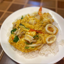 ข้าวทะเลผัดผงกะหรี่