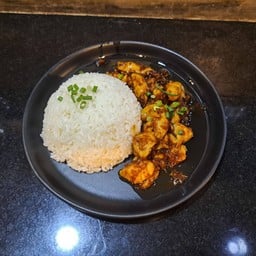 หอม - สาขาอนุสาวรีย์ชัยสมรภูมิ สาขาอนุสาวรีย์ชัยสมรภูมิ