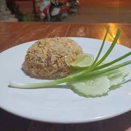 ข้าวผัดปู